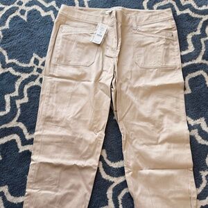 White House black market capris